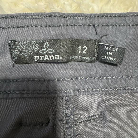 prAna Halle Pant Gray Stretch Zion Nylon Roll Up Hiking Trouser Size 12 - Picture 13 of 13
